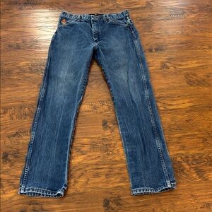 🚫🔥 FR Wranglers 🚫🔥ORIGINAL STYLE LIKE NEW size 34x34